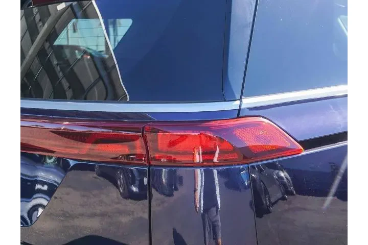 $22492 : Kia Carnival 2022 LX 4dr Min image 9