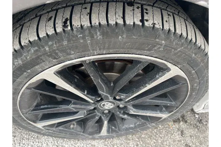 $16995 : Toyota Camry 2018 XSE 4dr Se image 3