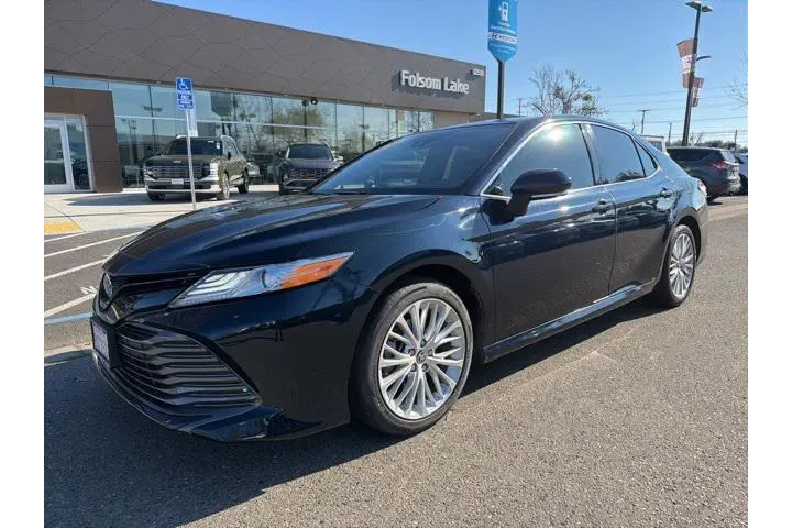 $21991 : Toyota Camry Hybrid 2020 XLE image 1