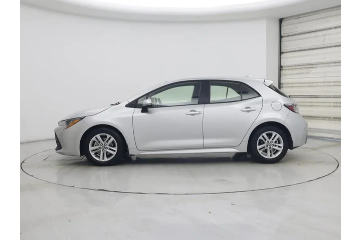 $21998 : Toyota Corolla Hatchback 202 image 3