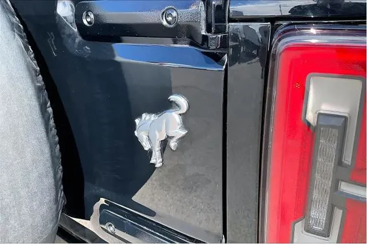 $36273 : Ford Bronco 2022 4x4 Outer B image 10