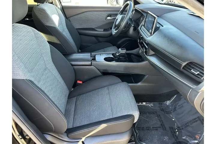 $18503 : Nissan Rogue 2023 SV 4dr Cro image 9