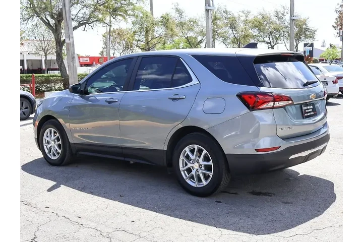 $20990 : Chevrolet Equinox 2024 LT 4d image 9