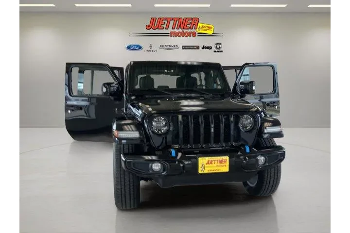 $36995 : Jeep Wrangler Unlimited 2022 image 2
