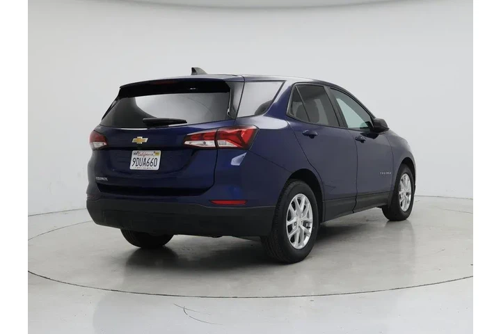 $18998 : Chevrolet Equinox 2022 LS 4d image 8