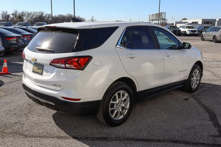 $19988 : 2024 Equinox AWD 4dr LT w/1LT image 4