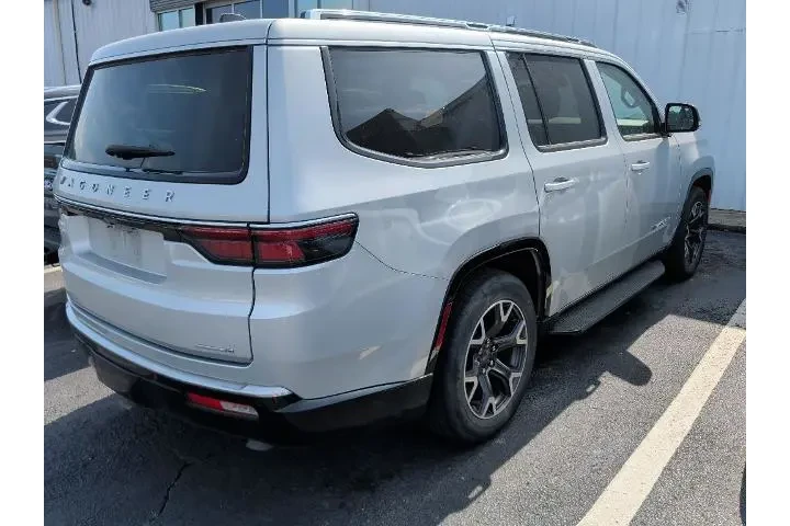 $40000 : Jeep Wagoneer 2024 4x4 Serie image 4