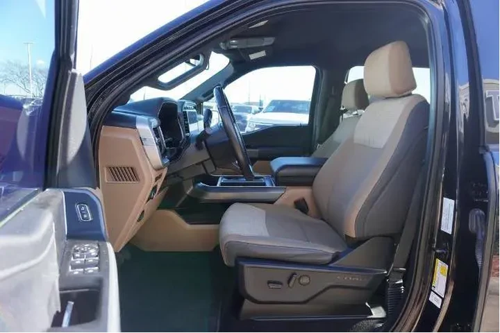 $38388 : Ford F-150 2022 4x2 XLT 4dr image 7