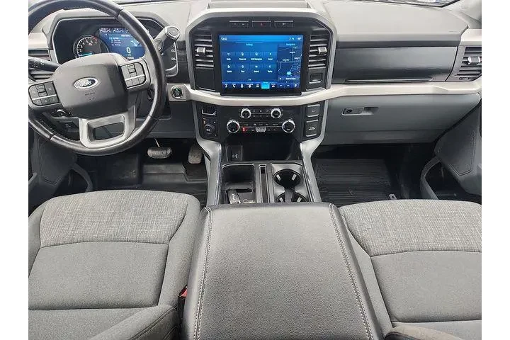 $31770 : Ford F-150 2021 4x4 XLT 4dr image 8