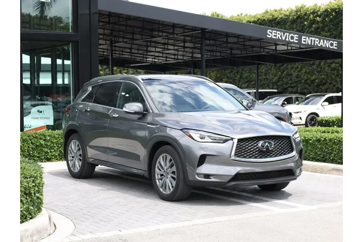 $28800 : INFINITI QX50 LUXE image 5