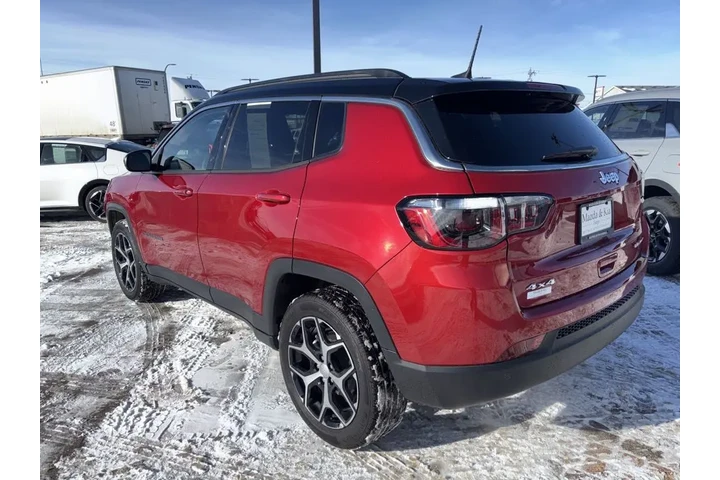 $27498 : 2024 Compass Limited image 7