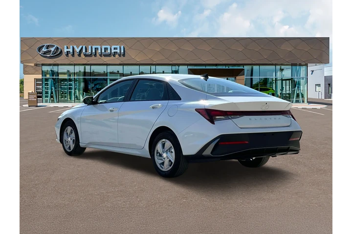 $23917 : Hyundai ELANTRA 2025 SE 4dr image 5