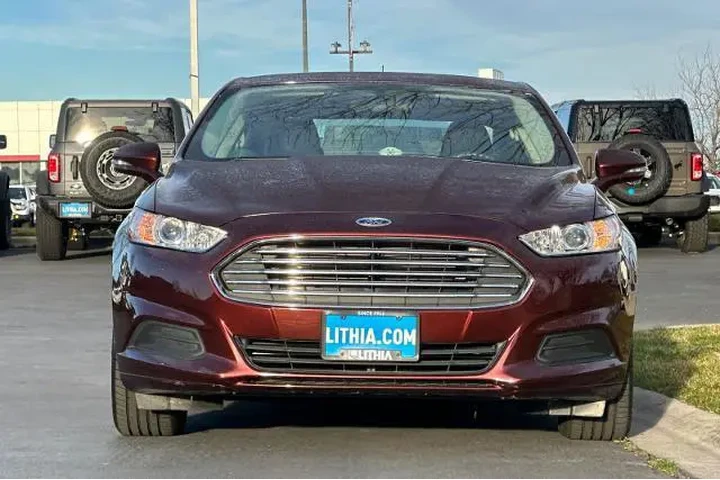 $13995 : Ford Fusion 2016 SE 4dr Seda image 10