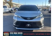 $25415 : Toyota Sienna 2021 LE 8-Pass thumbnail