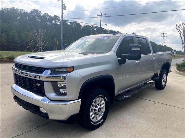 $49697 : 2022 Silverado 2500HD LT Crew image 3