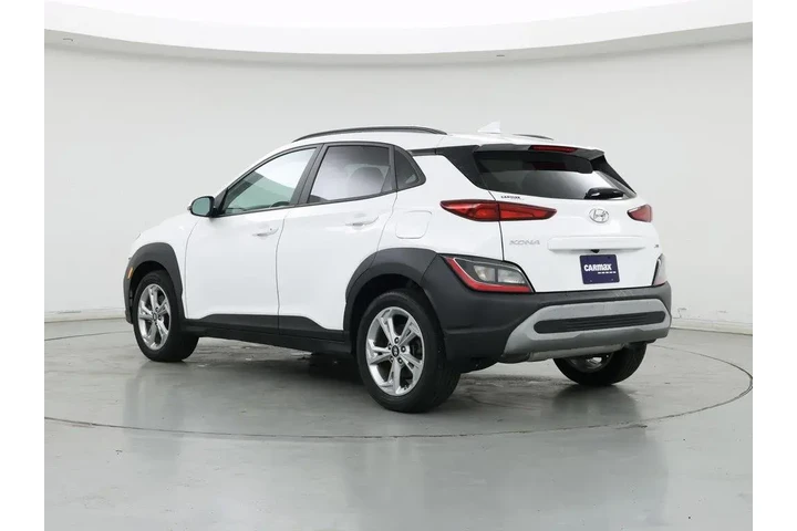 $23998 : Hyundai KONA 2023 AWD SEL 4d image 2