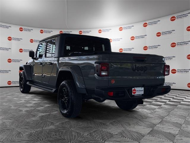 $33888 : PRE-OWNED 2022 JEEP GLADIATOR image 3