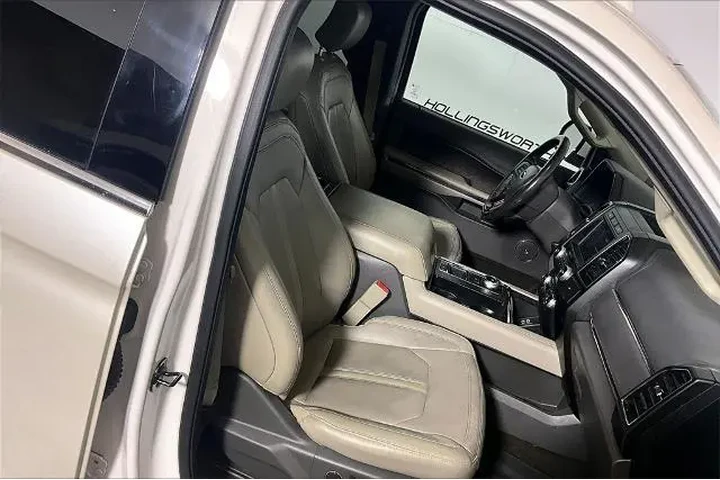 $19989 : Ford Expedition MAX 2019 4x2 image 7