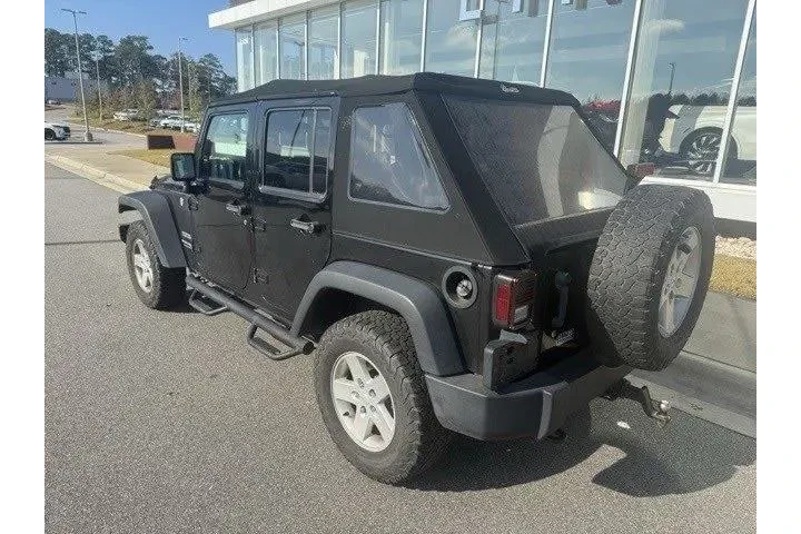 $20899 : Jeep Wrangler JK Unlimited 2 image 8