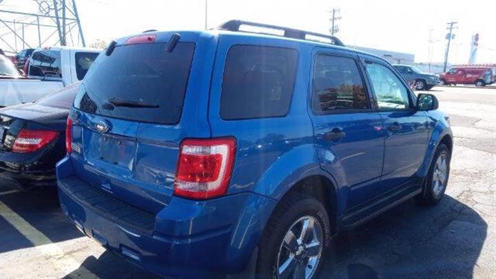 $6990 : 2012 Escape XLT image 3