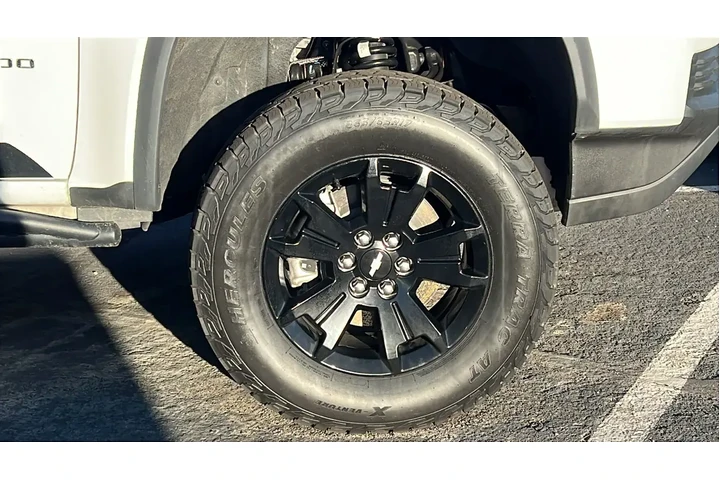 $39984 : Chevrolet Colorado 2022 4x4 image 2