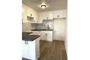 $1550 : 1 Bed 1 Bath Apartment Lynwood thumbnail