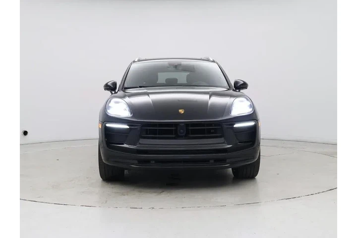 $38998 : Porsche Macan 2023 AWD T 4dr image 5