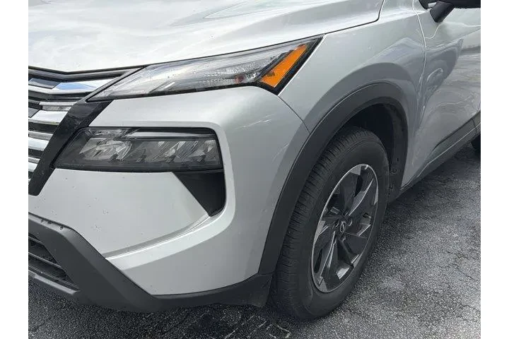 $21999 : Nissan Rogue 2025 SV 4dr Cro image 3