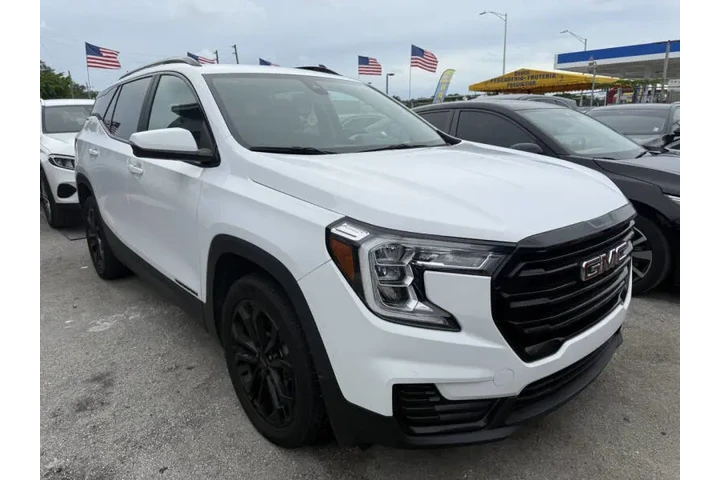 $12999 : 2022 GMC Terrain SLE image 4
