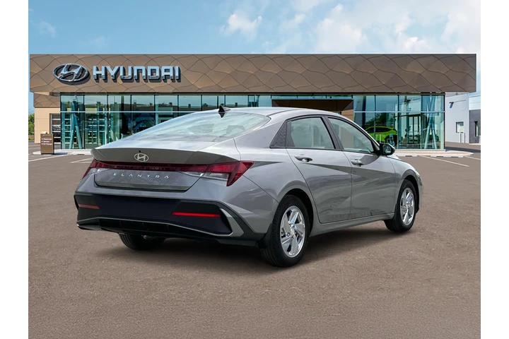 $20999 : Hyundai ELANTRA 2025 SE 4dr image 7