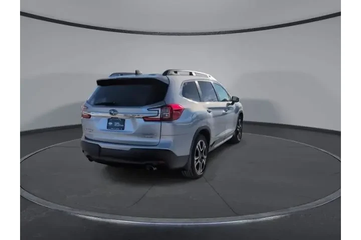 $29714 : Subaru Ascent 2023 AWD Limit image 8