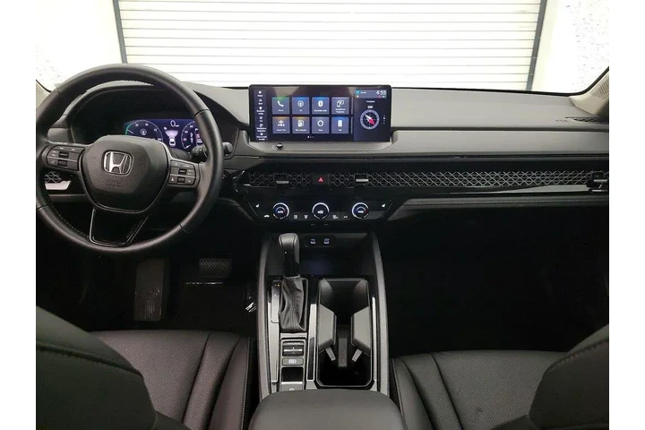 $32998 : Honda Accord Hybrid 2024 EX- image 9