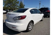 $10987 : Mazda Mazda3 2013 i Sport 4d thumbnail