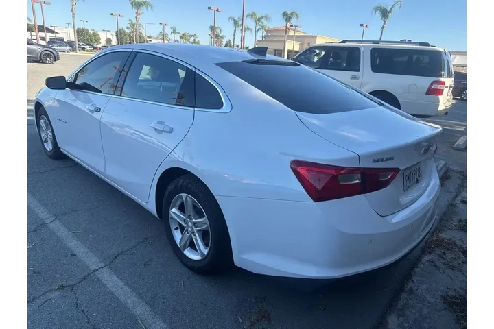 $16074 : Chevrolet Malibu 2023 LS Fle image 6