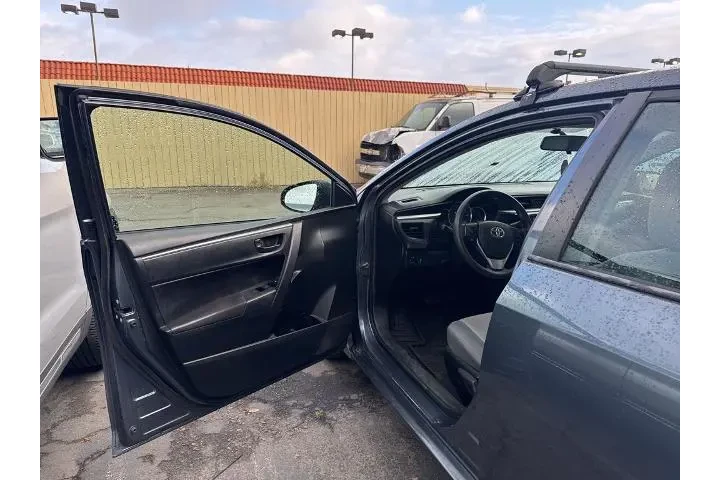 $13458 : Toyota Corolla 2015 S 4dr Se image 7