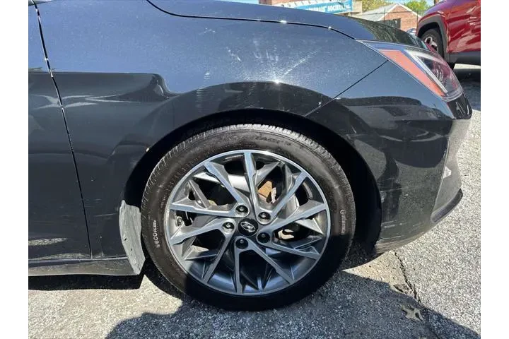 $16999 : Hyundai ELANTRA 2020 Limited image 8