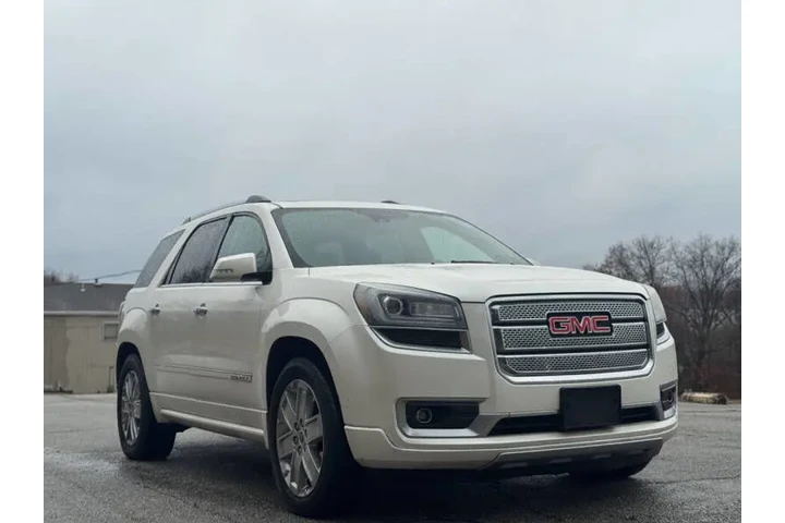 $6999 : 2015 GMC Acadia Denali image 2