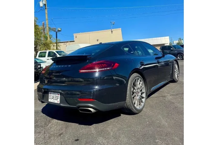 $14900 : 2014 Panamera 4 image 3