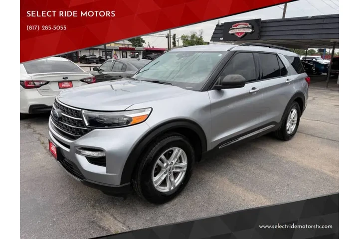 $22999 : 2022 Explorer XLT image 1