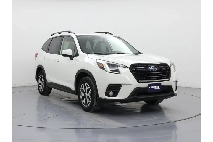 $28998 : Subaru Forester 2023 AWD Pre image 1