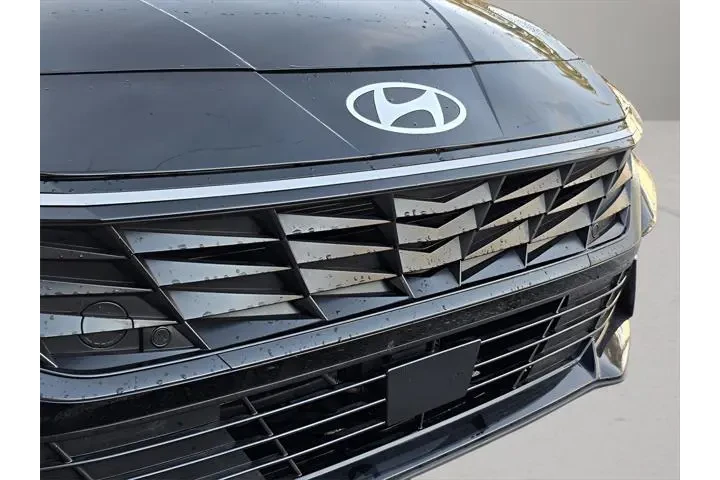 $21866 : Hyundai ELANTRA 2025 Limited image 9