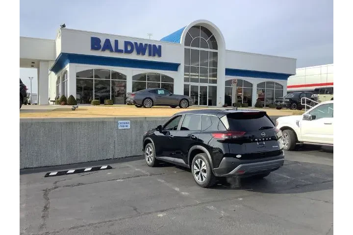 $23950 : Nissan Rogue 2023 AWD SV 4dr image 5