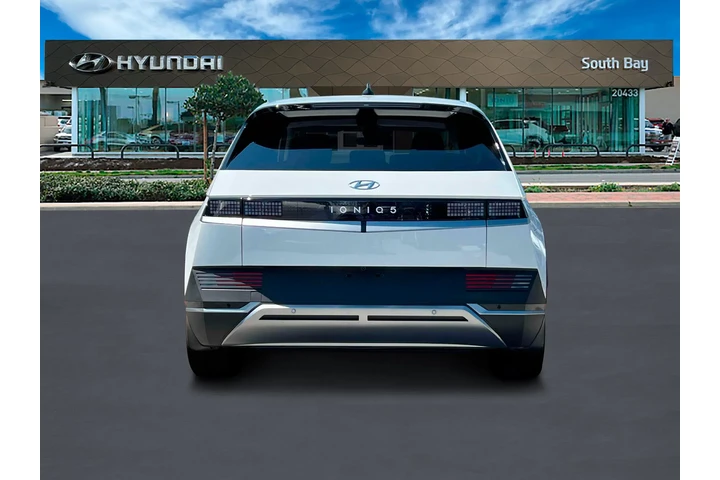 $22998 : Hyundai IONIQ 5 2024 SE 4dr image 6