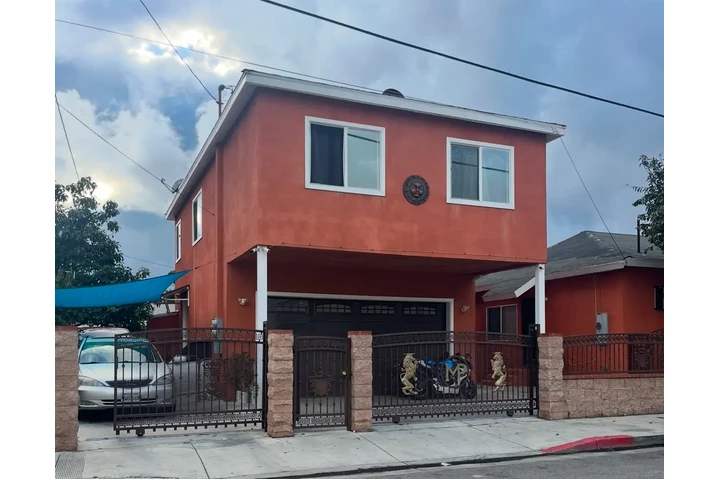 $900 : Rento Cuarto image 4