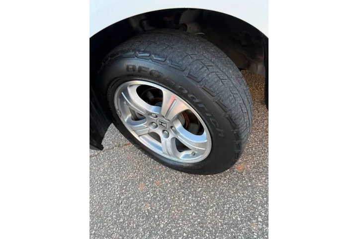 $9999 : 2014 Pilot EX-L image 9