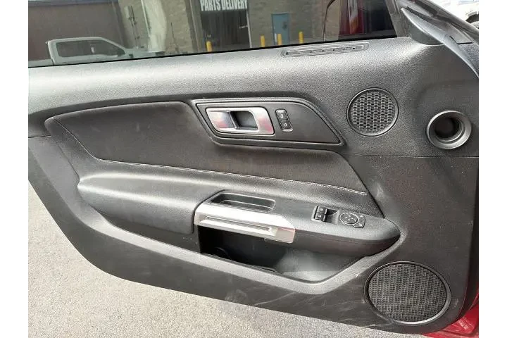 $29997 : Ford Mustang 2021 GT 2dr Fas image 10