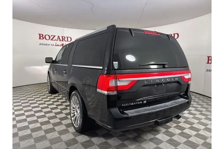 $13000 : Lincoln Navigator L 2015 4x4 image 6