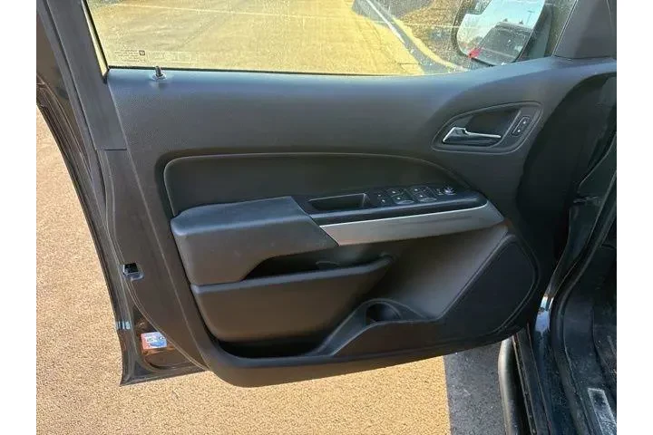 $26000 : Chevrolet Colorado 2018 4x4 image 8