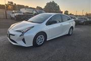 $17999 : 2016 Prius Two thumbnail