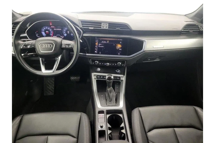 $21998 : Audi Q3 2020 AWD quattro S l image 9